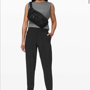 Lululemon Wanderer Jogger Black. Sz. 8